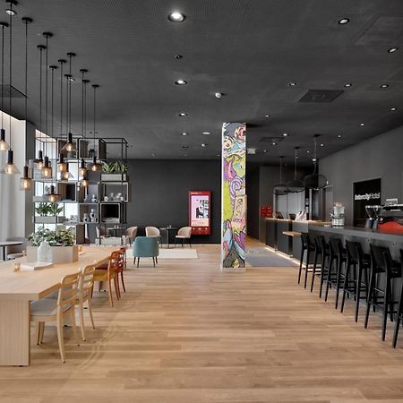 Intercityhotel ブレッダ エクステリア 写真
